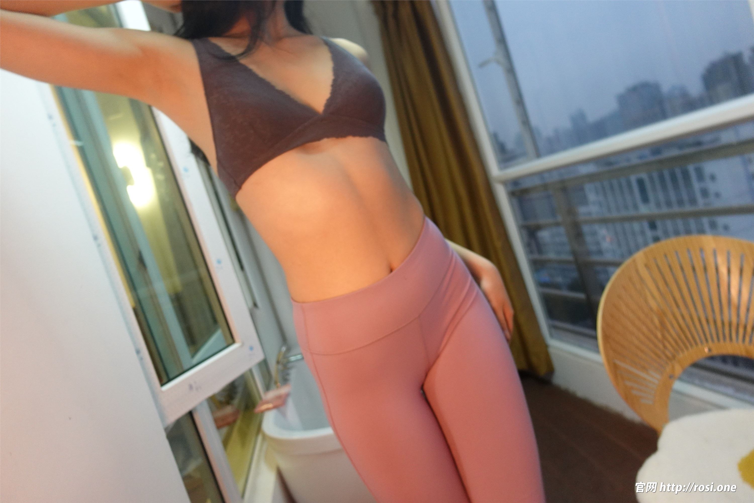 ROSI写真 2022.03.30 NO.3768